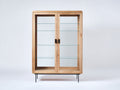 Vitrinas de madera con puertas de vidrio 90x35x140 cm - madera natural-negro - estilo moderno